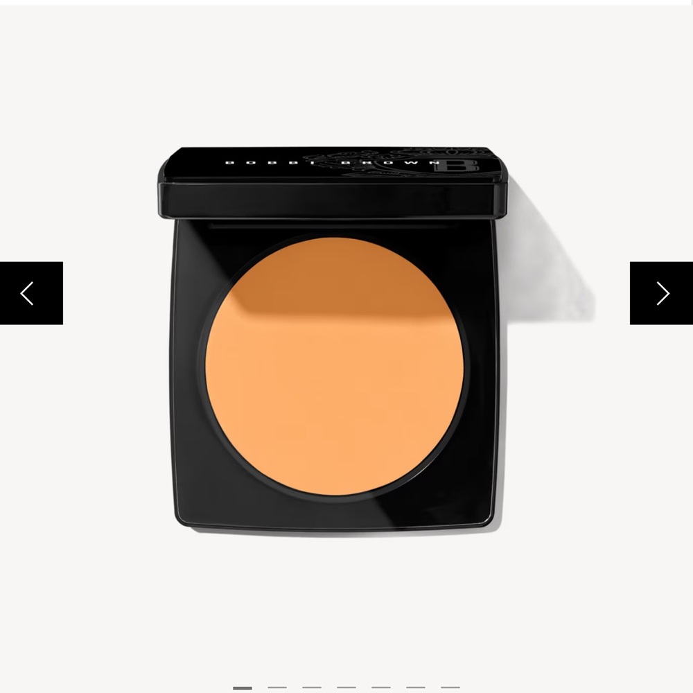 NEW FULL SIZE BOBBY BROWN SHEER FINISH PRESSED POWDER IN SHADE SOFT HONEY